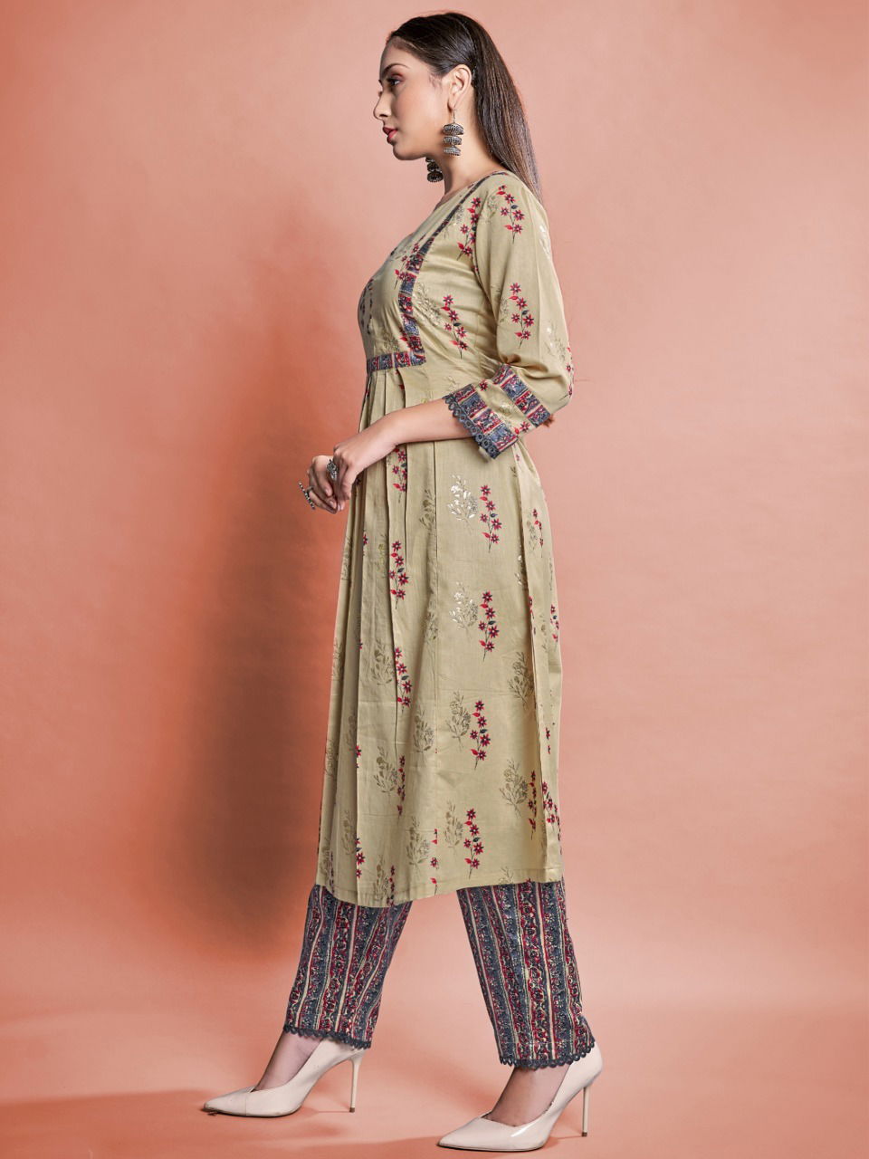 Style Instant Sanjana Fancy Ethnic Wear Wholesale Cotton Kurti With Bottom